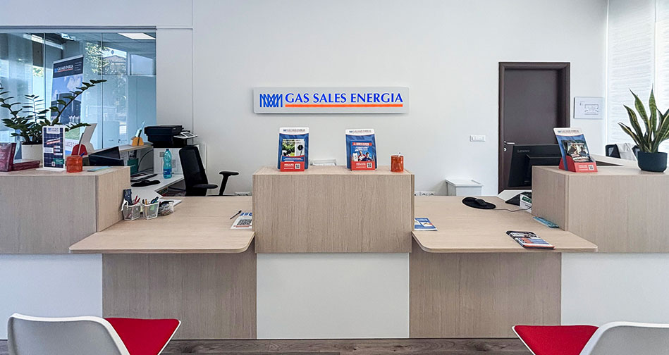 Interni sportello gas sales energia parma